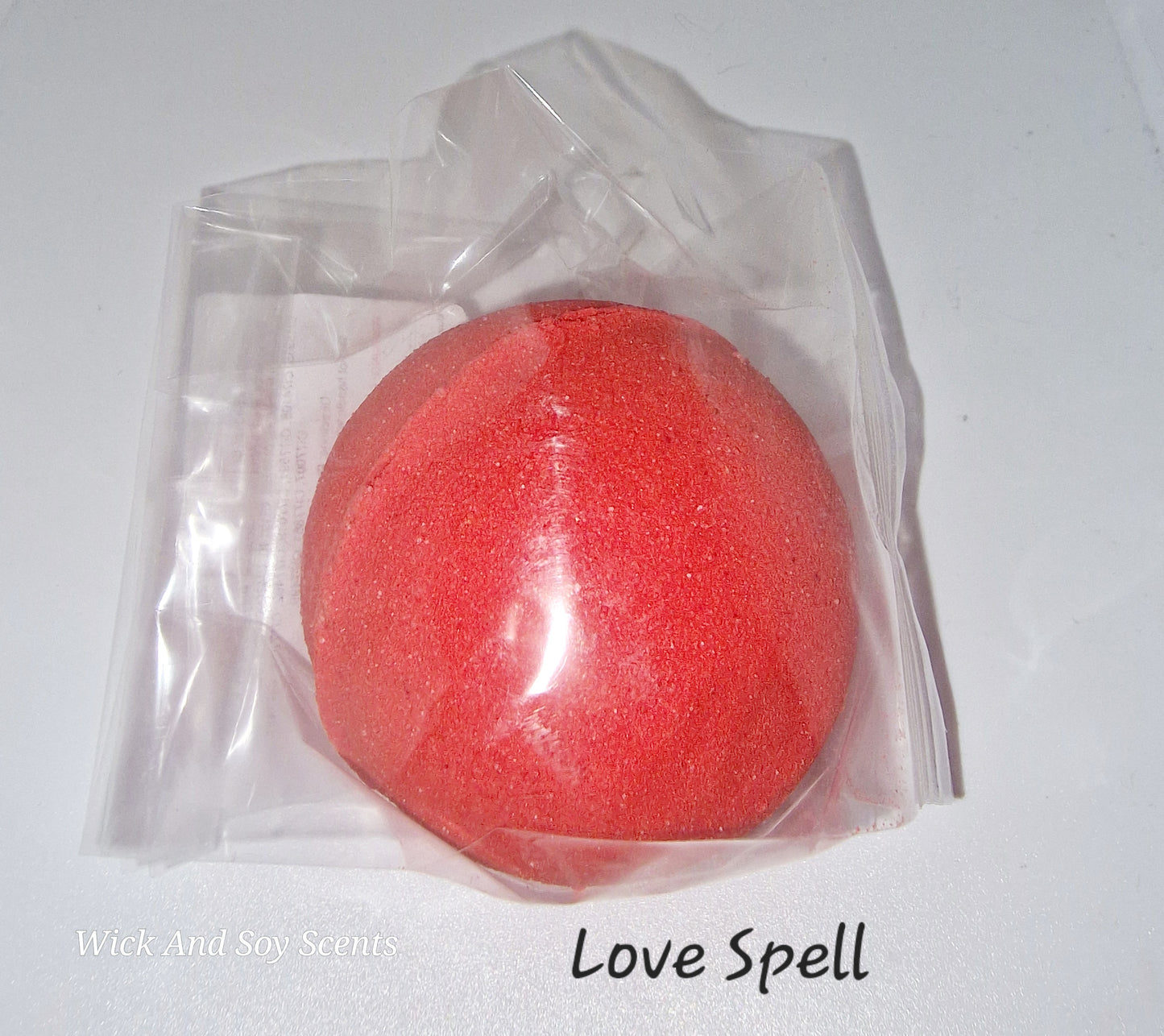 Classic Round Bath Bomb (Multiple scents to choose from)
